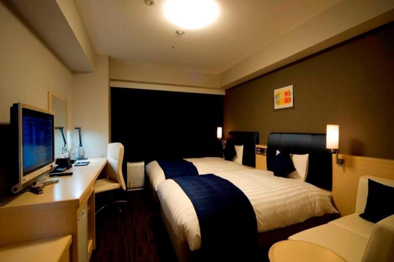 Daiwa Roynet Hotel Shin-Yokohama Йокогама Экстерьер фото